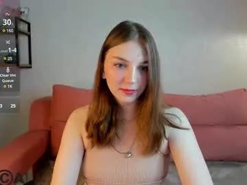 Girls: discover live performances with matured cam models, from teasing to fixations, in a variety of stunning live sex cams.