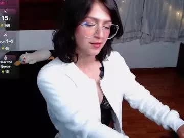 Girls: discover live performances with matured cam models, from teasing to fixations, in a variety of stunning live sex cams.