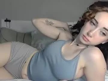 Girls: discover live performances with matured cam models, from teasing to fixations, in a variety of stunning live sex cams.