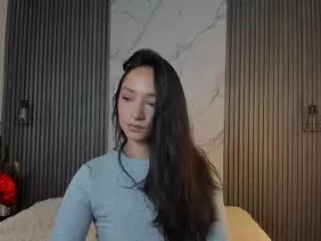 Girls: discover live performances with matured cam models, from teasing to fixations, in a variety of stunning live sex cams.