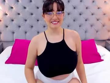 Girls: discover live performances with matured cam models, from teasing to fixations, in a variety of stunning live sex cams.