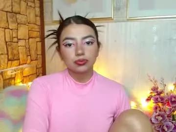 Girls: discover live performances with matured cam models, from teasing to fixations, in a variety of stunning live sex cams.