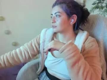 Girls: discover live performances with matured cam models, from teasing to fixations, in a variety of stunning live sex cams.