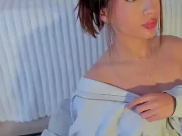 Girls: discover live performances with matured cam models, from teasing to fixations, in a variety of stunning live sex cams.