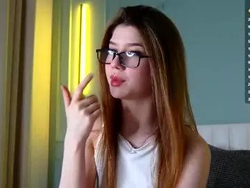 sara_lewiis from Chaturbate is Freechat