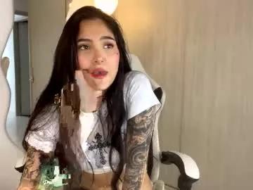 sara_queen9 from Chaturbate