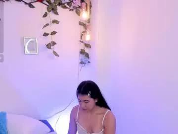 Girls: discover live performances with matured cam models, from teasing to fixations, in a variety of stunning live sex cams.
