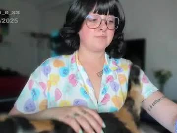 sarah_e_xx from Chaturbate is Freechat