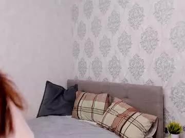 sarahhughesa from Chaturbate