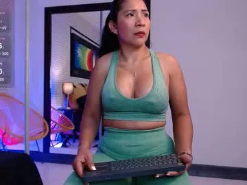 sashaavixen on Chaturbate 
