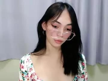 Girls: discover live performances with matured cam models, from teasing to fixations, in a variety of stunning live sex cams.
