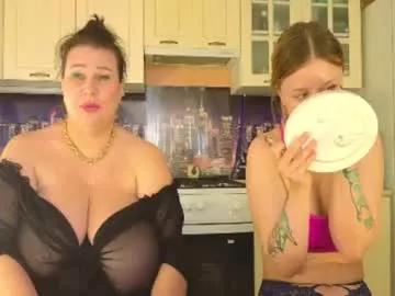 sassy_seasons from Chaturbate