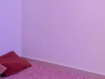 savannahwildee from Chaturbate