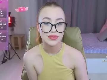 Girls: discover live performances with matured cam models, from teasing to fixations, in a variety of stunning live sex cams.