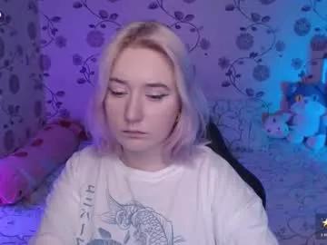 Girls: discover live performances with matured cam models, from teasing to fixations, in a variety of stunning live sex cams.
