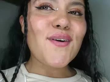 Girls: discover live performances with matured cam models, from teasing to fixations, in a variety of stunning live sex cams.