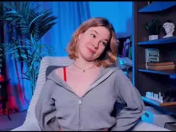Girls: discover live performances with matured cam models, from teasing to fixations, in a variety of stunning live sex cams.