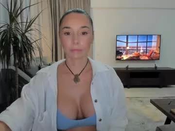 sensualbettty from Chaturbate