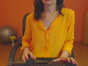 sensualmyra from Chaturbate
