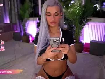 Girls: discover live performances with matured cam models, from teasing to fixations, in a variety of stunning live sex cams.