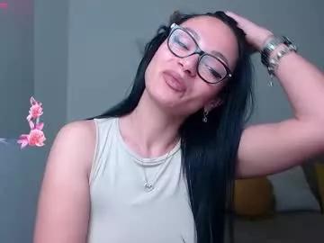 Girls: discover live performances with matured cam models, from teasing to fixations, in a variety of stunning live sex cams.