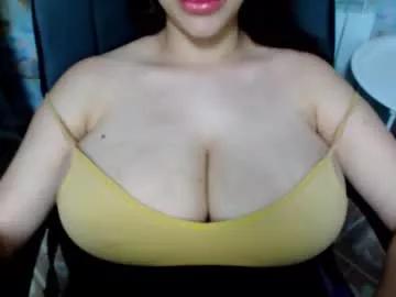 Girls: discover live performances with matured cam models, from teasing to fixations, in a variety of stunning live sex cams.
