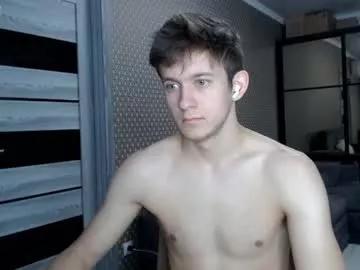 Girls: discover live performances with matured cam models, from teasing to fixations, in a variety of stunning live sex cams.