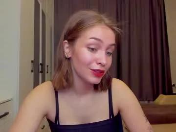 Girls: discover live performances with matured cam models, from teasing to fixations, in a variety of stunning live sex cams.