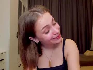 Girls: discover live performances with matured cam models, from teasing to fixations, in a variety of stunning live sex cams.