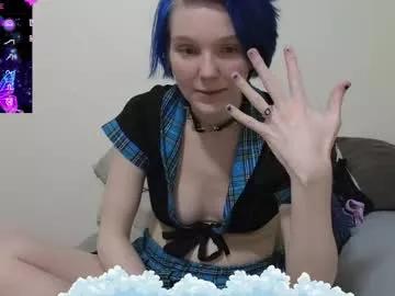 Girls: discover live performances with matured cam models, from teasing to fixations, in a variety of stunning live sex cams.