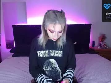 shysweetrish from Chaturbate