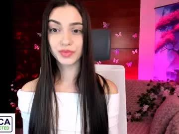 Girls: discover live performances with matured cam models, from teasing to fixations, in a variety of stunning live sex cams.