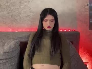 Girls: discover live performances with matured cam models, from teasing to fixations, in a variety of stunning live sex cams.