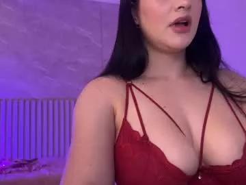 Girls: discover live performances with matured cam models, from teasing to fixations, in a variety of stunning live sex cams.