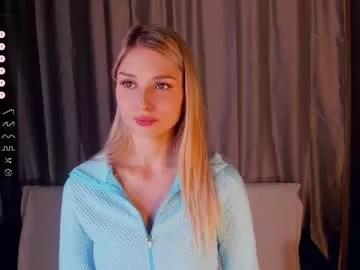 Girls: discover live performances with matured cam models, from teasing to fixations, in a variety of stunning live sex cams.