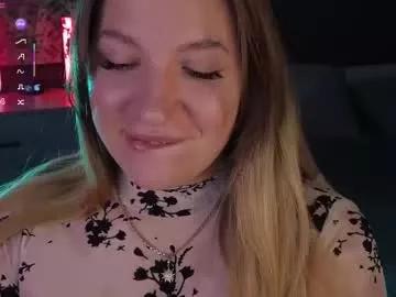 Girls: discover live performances with matured cam models, from teasing to fixations, in a variety of stunning live sex cams.