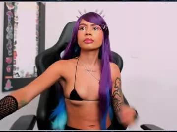 Girls: discover live performances with matured cam models, from teasing to fixations, in a variety of stunning live sex cams.