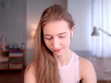 Girls: discover live performances with matured cam models, from teasing to fixations, in a variety of stunning live sex cams.