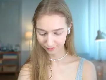 Girls: discover live performances with matured cam models, from teasing to fixations, in a variety of stunning live sex cams.