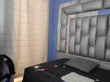 Girls: discover live performances with matured cam models, from teasing to fixations, in a variety of stunning live sex cams.