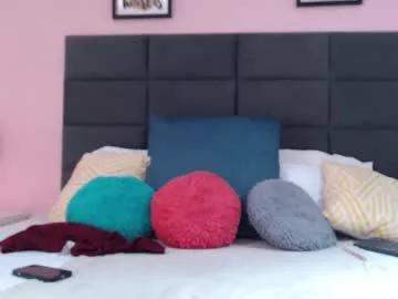 Girls: discover live performances with matured cam models, from teasing to fixations, in a variety of stunning live sex cams.