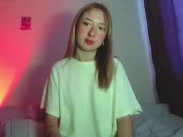 Girls: discover live performances with matured cam models, from teasing to fixations, in a variety of stunning live sex cams.