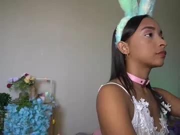 Girls: discover live performances with matured cam models, from teasing to fixations, in a variety of stunning live sex cams.