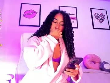 Girls: discover live performances with matured cam models, from teasing to fixations, in a variety of stunning live sex cams.