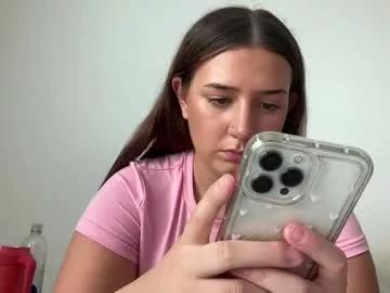 starqueenieee from Chaturbate is Freechat