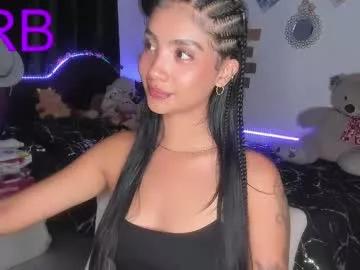 Girls: discover live performances with matured cam models, from teasing to fixations, in a variety of stunning live sex cams.