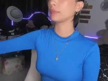 Girls: discover live performances with matured cam models, from teasing to fixations, in a variety of stunning live sex cams.