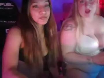 Girls: discover live performances with matured cam models, from teasing to fixations, in a variety of stunning live sex cams.