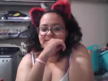 Girls: discover live performances with matured cam models, from teasing to fixations, in a variety of stunning live sex cams.