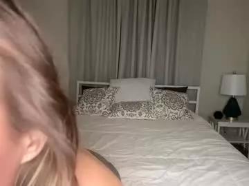 Girls: discover live performances with matured cam models, from teasing to fixations, in a variety of stunning live sex cams.